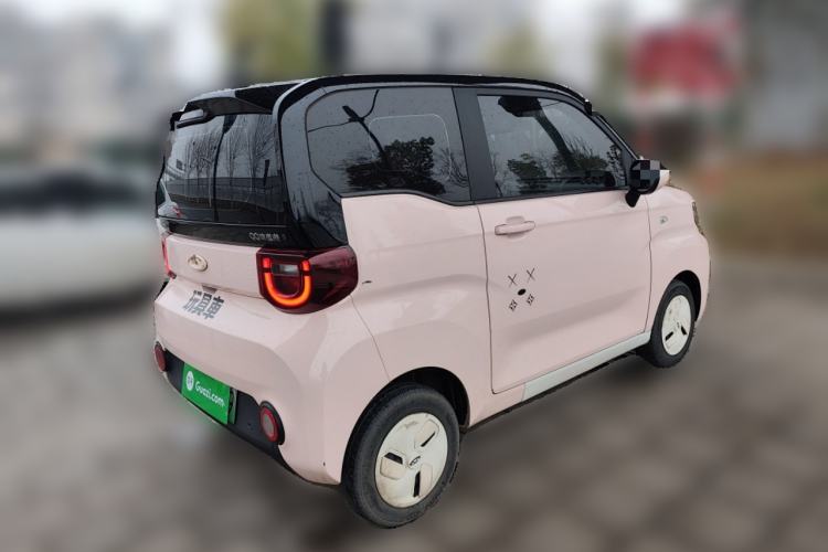 Used Chery QQ Ice Cream 2022 170km Sundae Phosphate Lithium-Ion