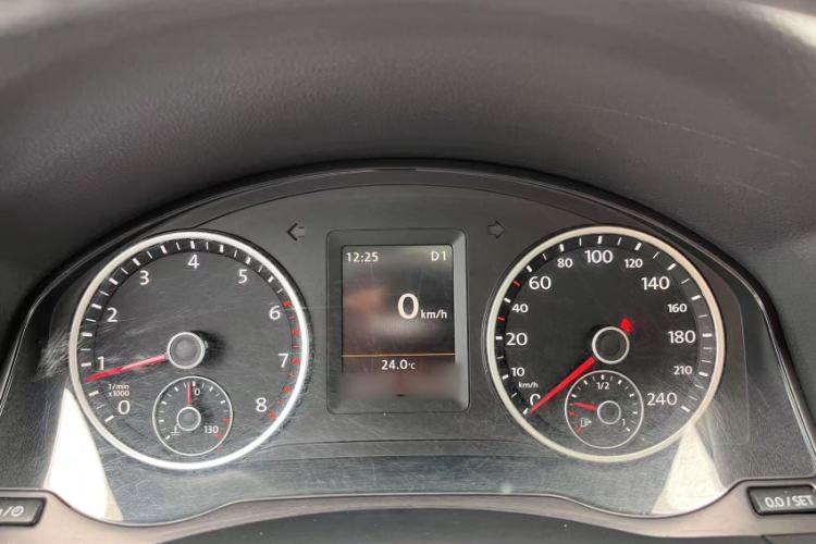 Used Volkswagen Tiguan L 2015 2.0 TSI Automatic All-Wheel Drive Flagship Edition