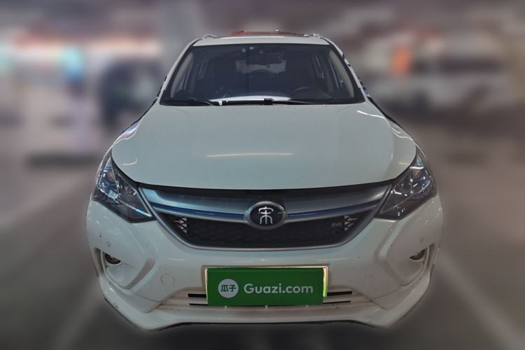 Used BYD Song New Energy 2017 Song DM 1.5TID All-Wheel Drive Prestige Model Front