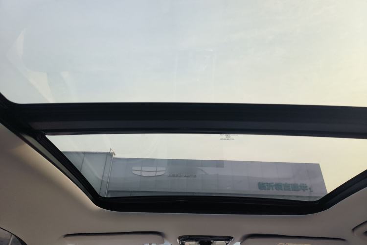 Used Geely Galaxy A7 2025 Model EM-i 150km Starship Edition Headliner