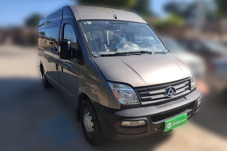 Used SAIC MAXUS Xintu V80 2017 2.5T 5-Speed Manual Aoyuntong National V Long Wheelbase Mid-Roof 6-10 Seater

