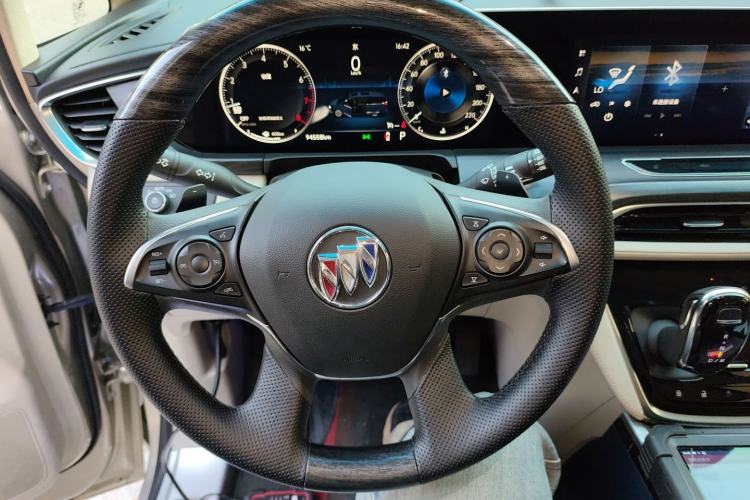 Used Buick GL8 2022 ES Landtrek 653T Comfort Edition
