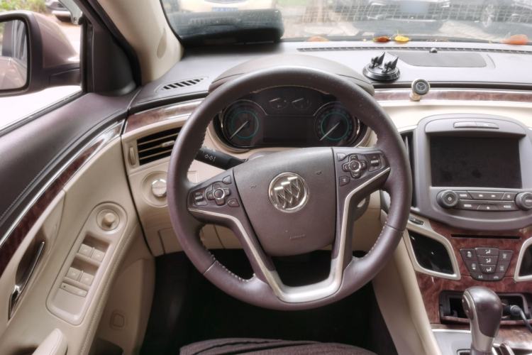 Used Buick LaCrosse 2013 2.4L SIDI Leading Comfort Version Steering Wheel