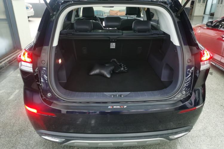 Used CHANGAN OSHAN X7 2021 1.5T Automatic Luxury Model Trunk