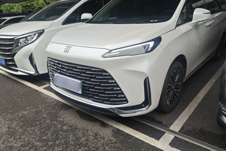 Used Buick GL8 New Energy 2025 Lu Shang Luxury Edition 7-Seater Left Front Headlight