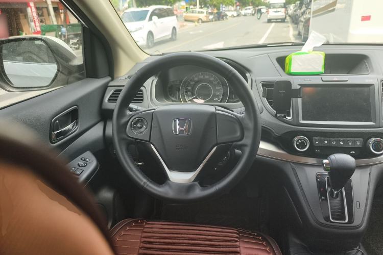 Used Honda CR-V 2016 2.0L two-wheel drive Urban Edition Steering Wheel