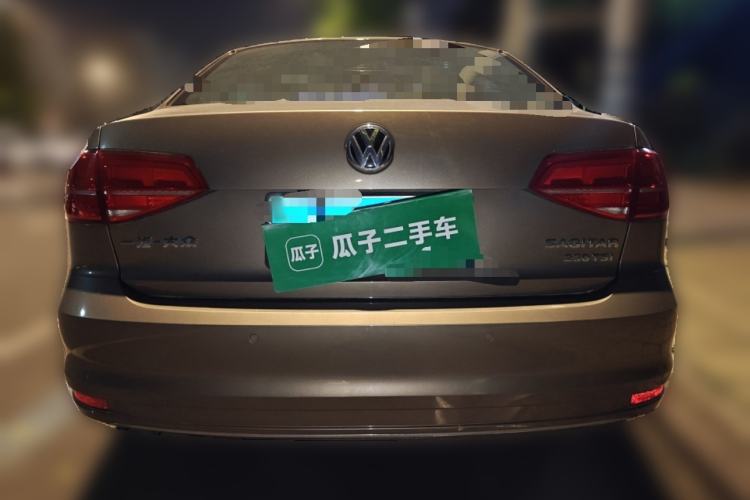 Used Volkswagen Sagitar 2015 230TSI Manual Comfort Version