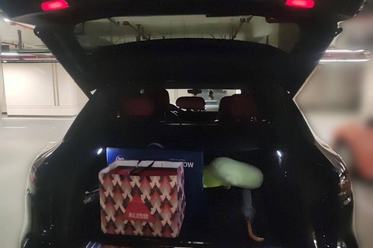 Used Porsche Cayenne 2023 Cayenne 3.0T Platinum Edition Trunk