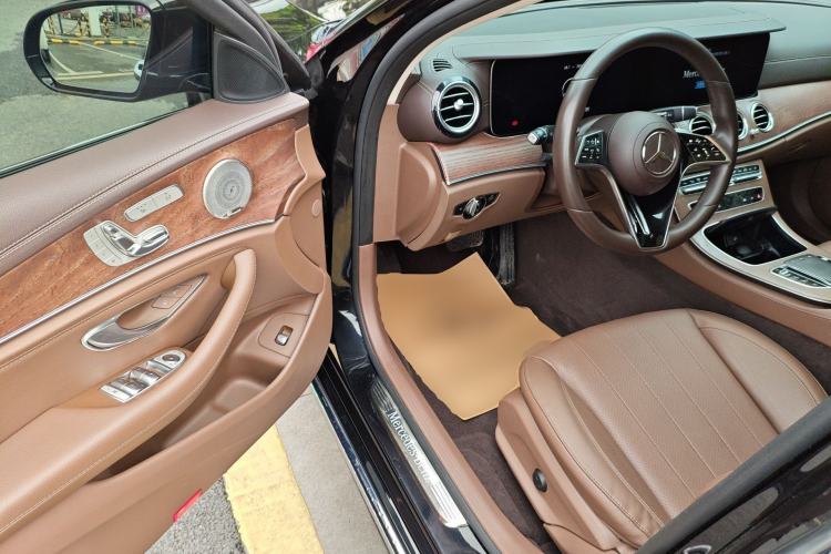 Used Mercedes-Benz E-Class 2023 Updated E 300 L Luxury Edition

