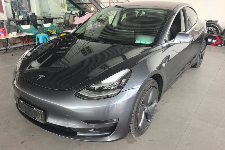 Used Tesla Model 3 2019 Long-Range All-Wheel-Drive Version