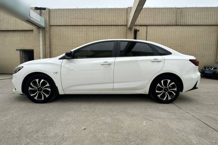 Used Chevrolet Monza 2019 RS 330T Automatic Comfort Edition China VI Standard