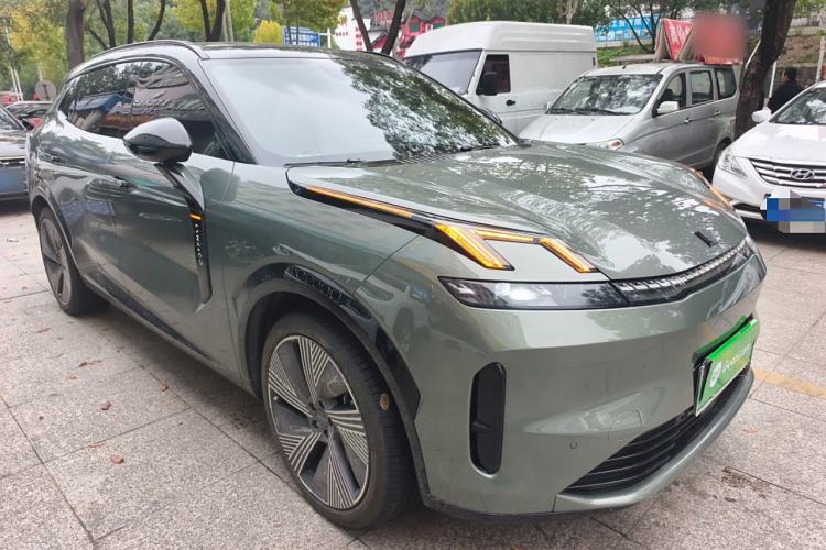 Used Lynk & Co 08 EM-P 2023 220 km Limited-Time Edition