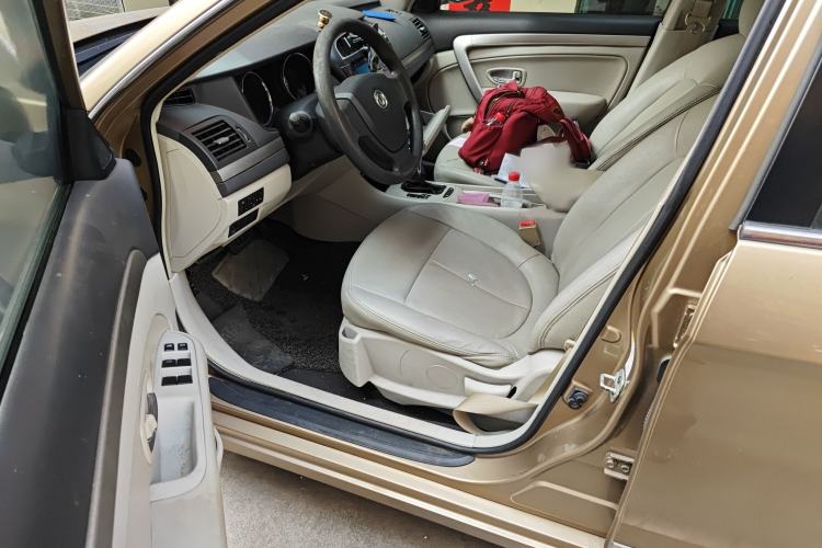 Used Dongfeng Aeolus A60 2016 1.5L Automatic Luxury Version