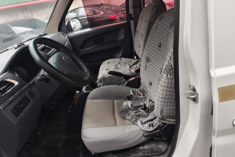 Used Jinbei Hiace X30 2018 1.3L Cargo Van Comfort Model DLCG12 Left Front Seat