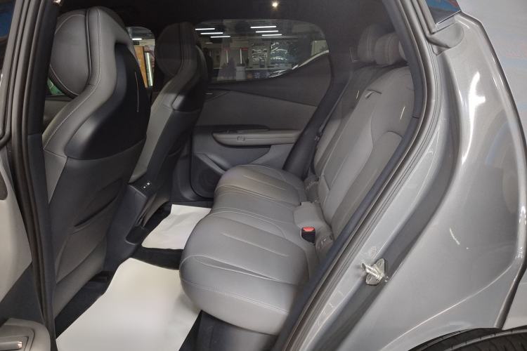 Used Lynk & Co Z20 2025 530 km Range Rear-Wheel Drive Max