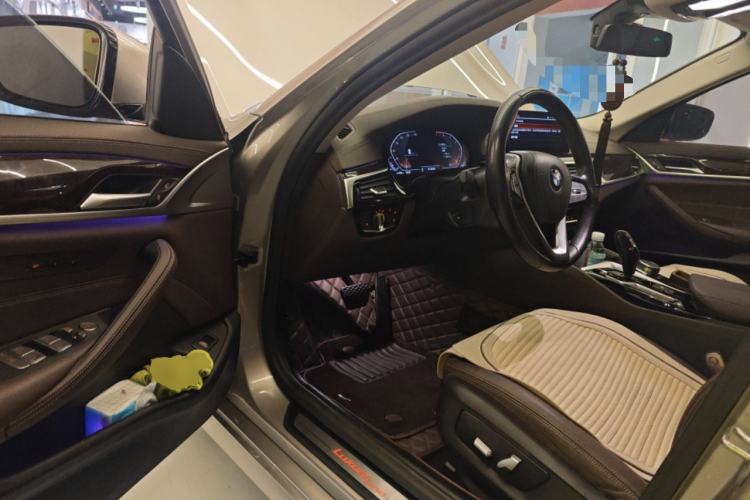 Used BMW 5 Series 2020 525Li Luxury Package
