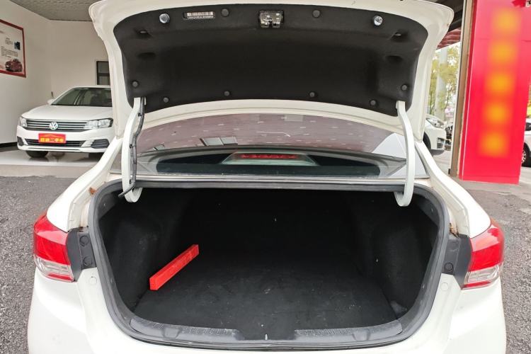 Used Changan Alsvin 2019 1.5L DCT Comfort Model China VI Standard