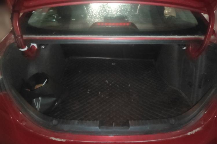 Used Mazda 3 Axela 2017 Sedan 1.5L Automatic Luxury Model China VI Standard
