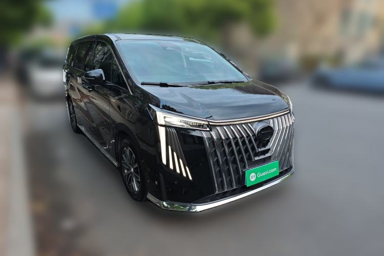 Used GAC Trumpchi M8 2024 Master Series 400T Ultimate Edition Front Right 45 Deg