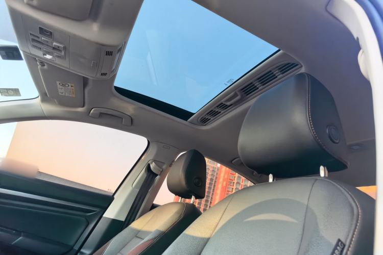 Used Volkswagen Bora 2019 1.5L Manual Comfort Version
