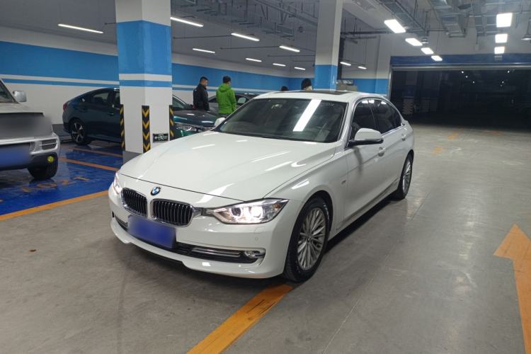 Used BMW 3 Series 2014 320Li Luxury Design Package