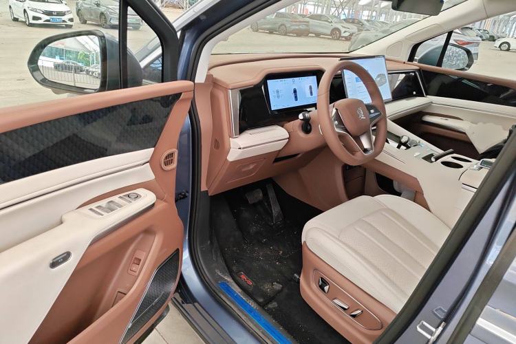 Used BYD Xia 2025 DM-i 1.5T 180km Excellence Model
