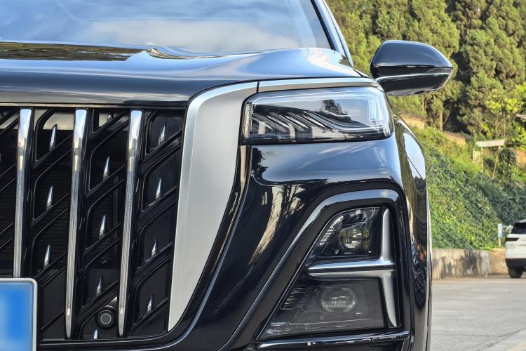 Used Hongqi HS5 2023 2.0T Qixiang Pro Edition