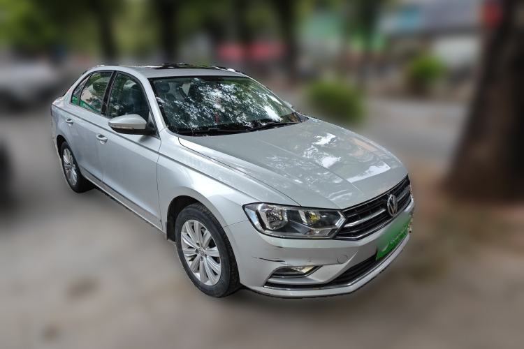 Used Volkswagen Bora 2016 1.6L Manual Comfort Model
