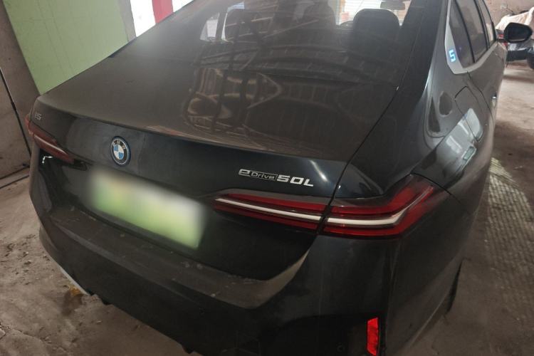 Used BMW i5 2025 eDrive 35L M Sport Package
