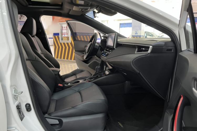 Used Toyota Levin 2022 185T CVT Sport Edition Interior 9