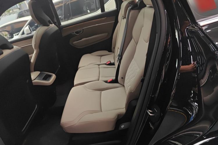 Used Volvo XC90 2025 Facelifted B5 Zhiyi Luxury Edition 5 Seats