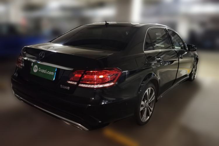 Used Mercedes-Benz E-Class 2015 E 260 L Sport & Fashion Model