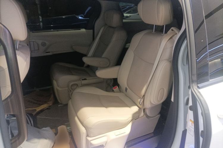 Used Toyota SIENNA 2021 2.5L Hybrid Premium Edition