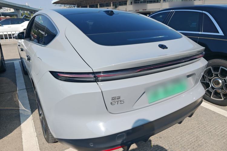 Used Nio ET5 2022 75 kWh
