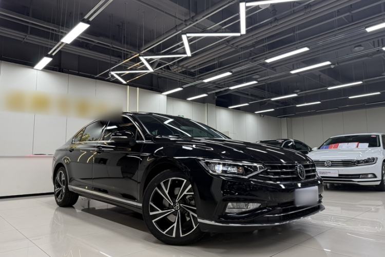 Used Volkswagen Magotan 2021 330TSI DSG 30th Anniversary Edition