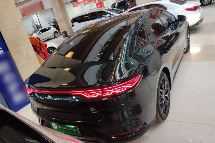 Used BYD Han 2022 EV 610 km All-Wheel-Drive Qianshan Cui Limited Edition
