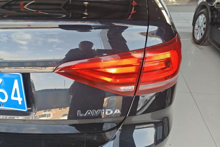Used Volkswagen Lavida 2019 Lavida Start 1.5L Automatic Trendy Version China VI Standard