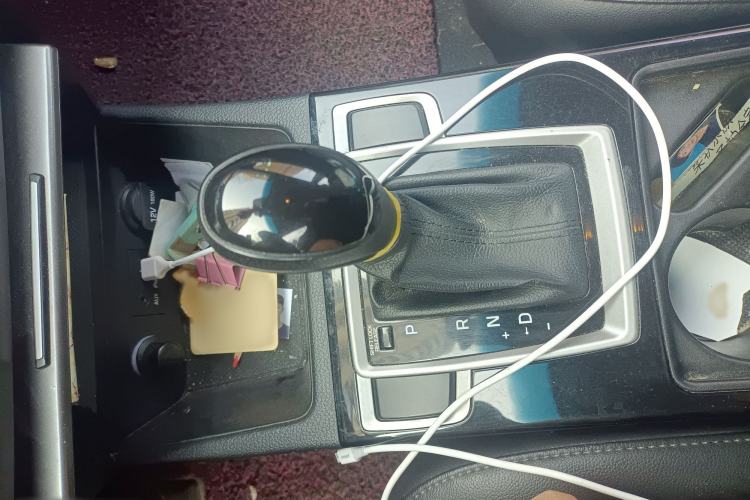 Used Hyundai Mistra 2014 1.8L Automatic Smart GLS Gear Lever