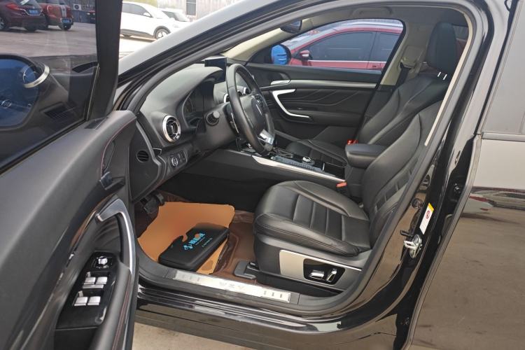 Used Wey VV7 2017 2.0T Ultra-Luxury Version
