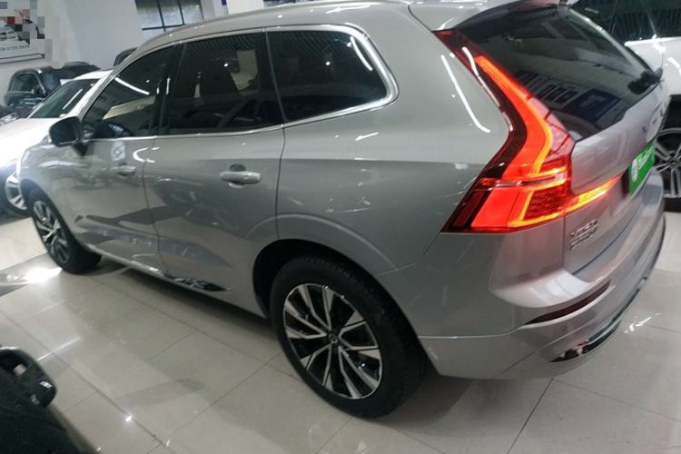 Used Volvo XC60 2024 B5 4x4 Smart Luxury Edition