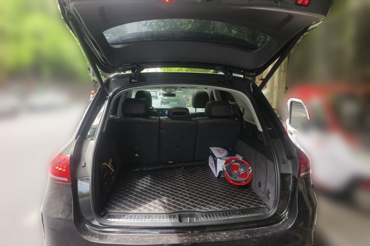 Used Mercedes-Benz GLE 2020 Restyled GLE 450 4MATIC Dynamic Edition Trunk