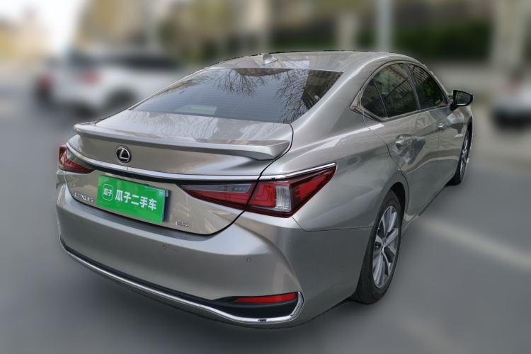 Used Lexus ES 2020 200 Excellence Edition