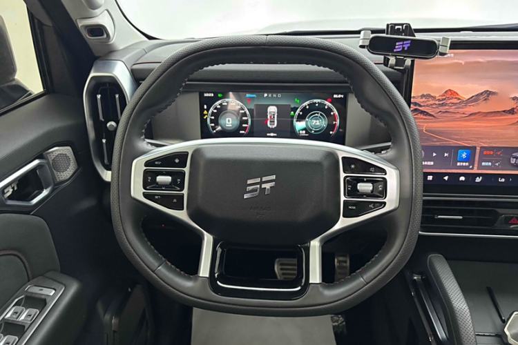 Used JETOUR Traveler 2023 2.0T All-Wheel-Drive CrossPRO