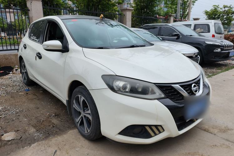Used Nissan Tiida 2016 1.6L CVT Smart Drive Edition Front Right 45 Deg