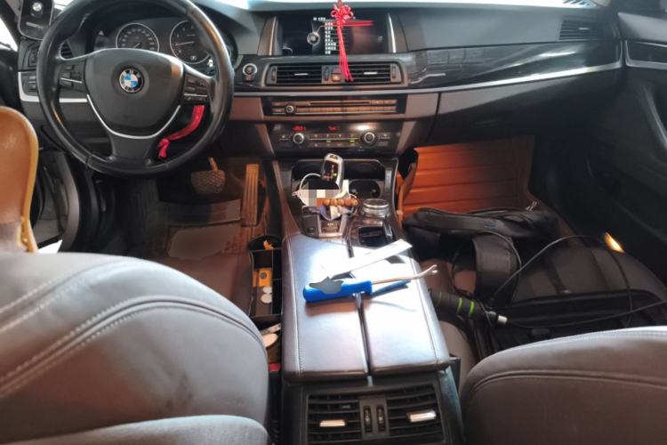 Used BMW 5 Series 2014 525Li Luxury Design Package
