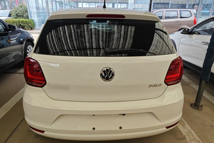 Used Volkswagen Polo 2016 1.4L Automatic Trendy Model
