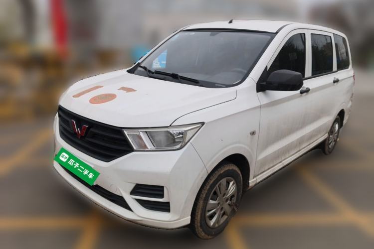 Used Wuling Hongguang 2019 1.5L S Basic Version China VI Standard LAR