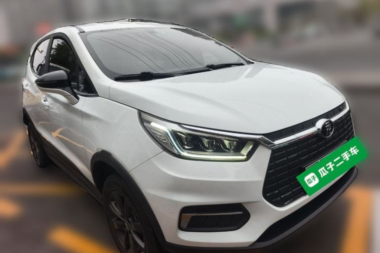 Used BYD Yuan New Energy 2019 EV535 Smart Connect Trendsetting Model Front Right 45 Deg