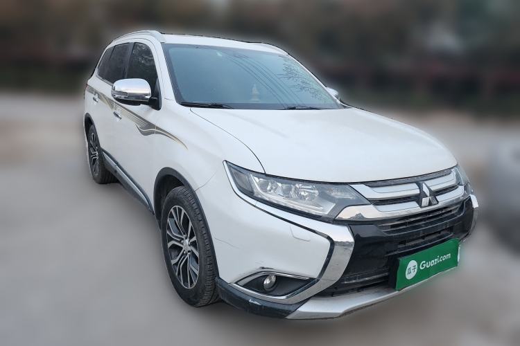 Used Mitsubishi Outlander 2016 2.4L 4x4 Elite Edition 5 Seats
