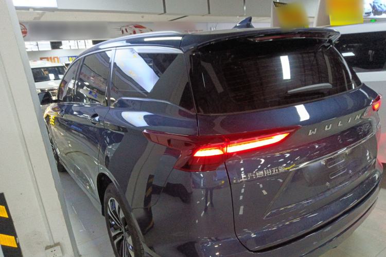 Used Wuling Victory 2022 280T 1.5T CVT Flagship Edition Exterior 2